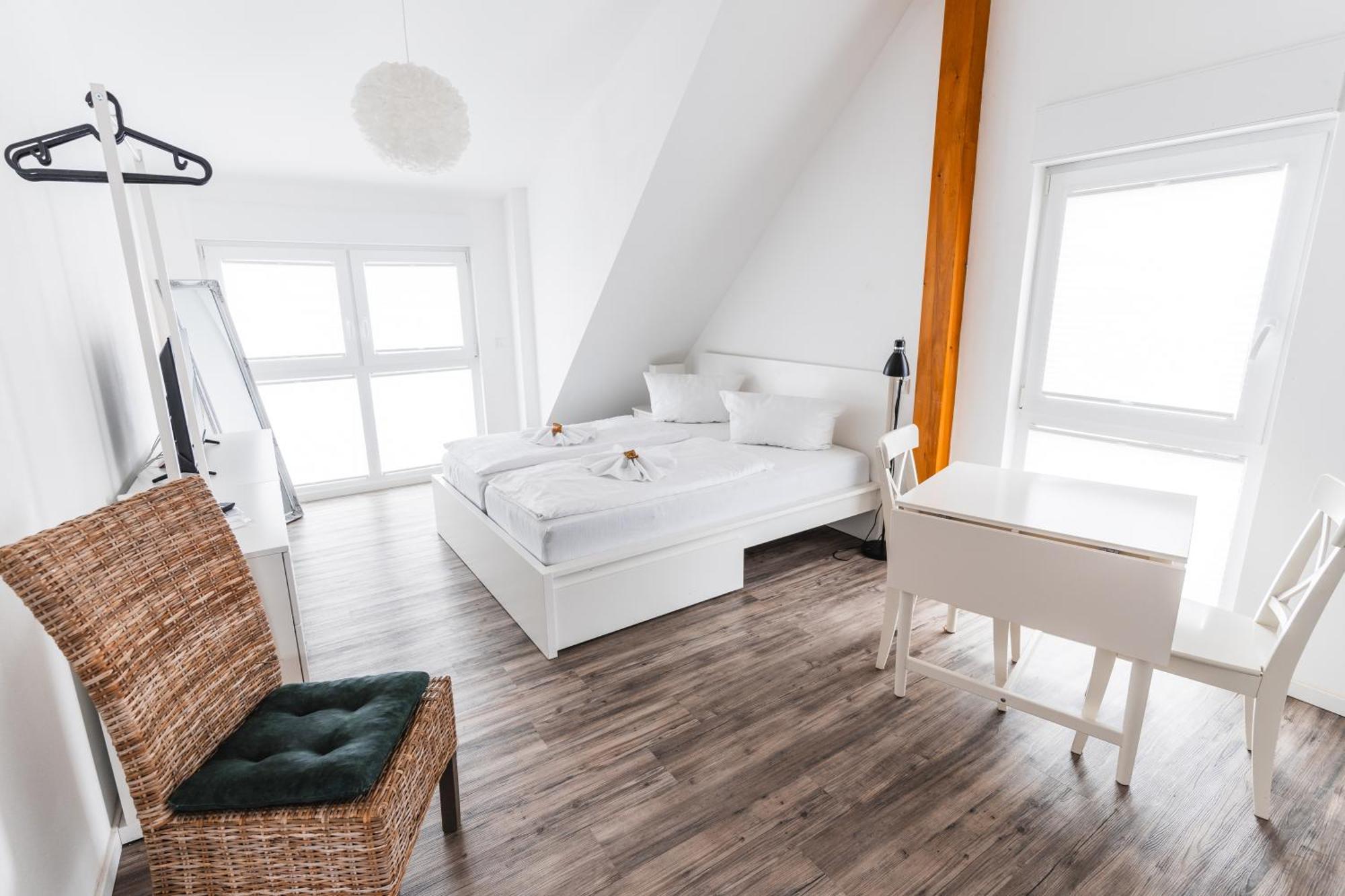 Hotel Apartments Restaurant Cala Luna Marburg Εξωτερικό φωτογραφία