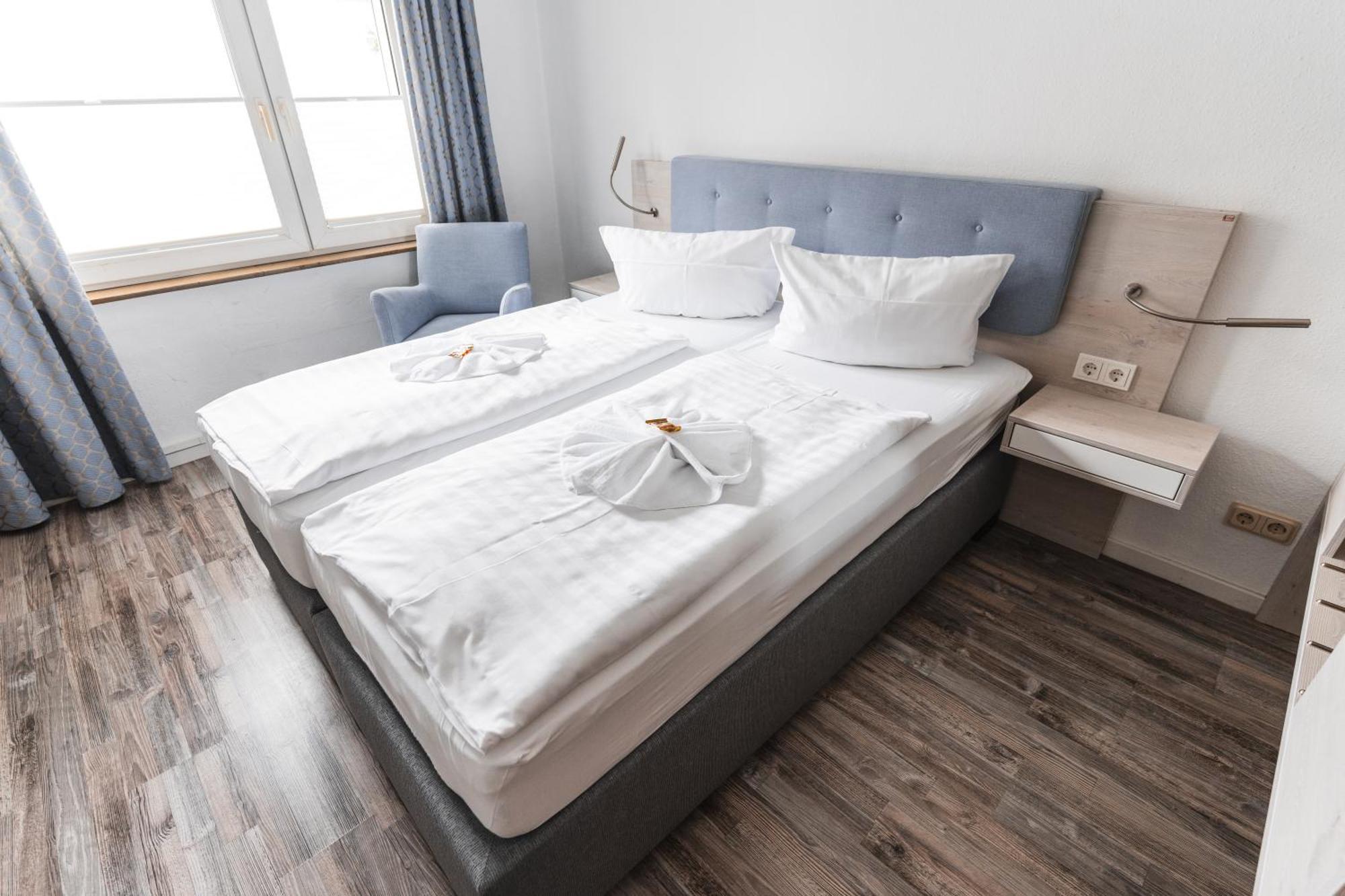 Hotel Apartments Restaurant Cala Luna Marburg Εξωτερικό φωτογραφία