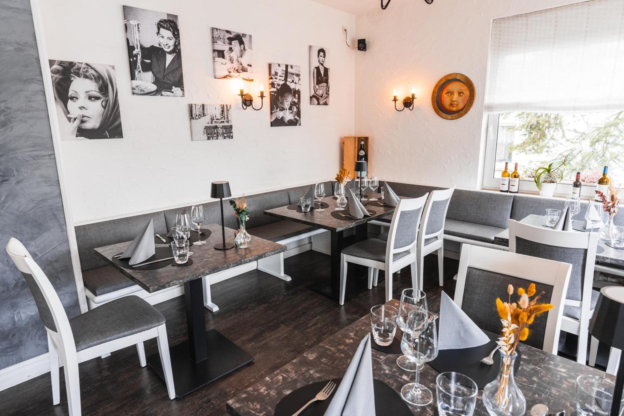 Hotel Apartments Restaurant Cala Luna Marburg Εξωτερικό φωτογραφία