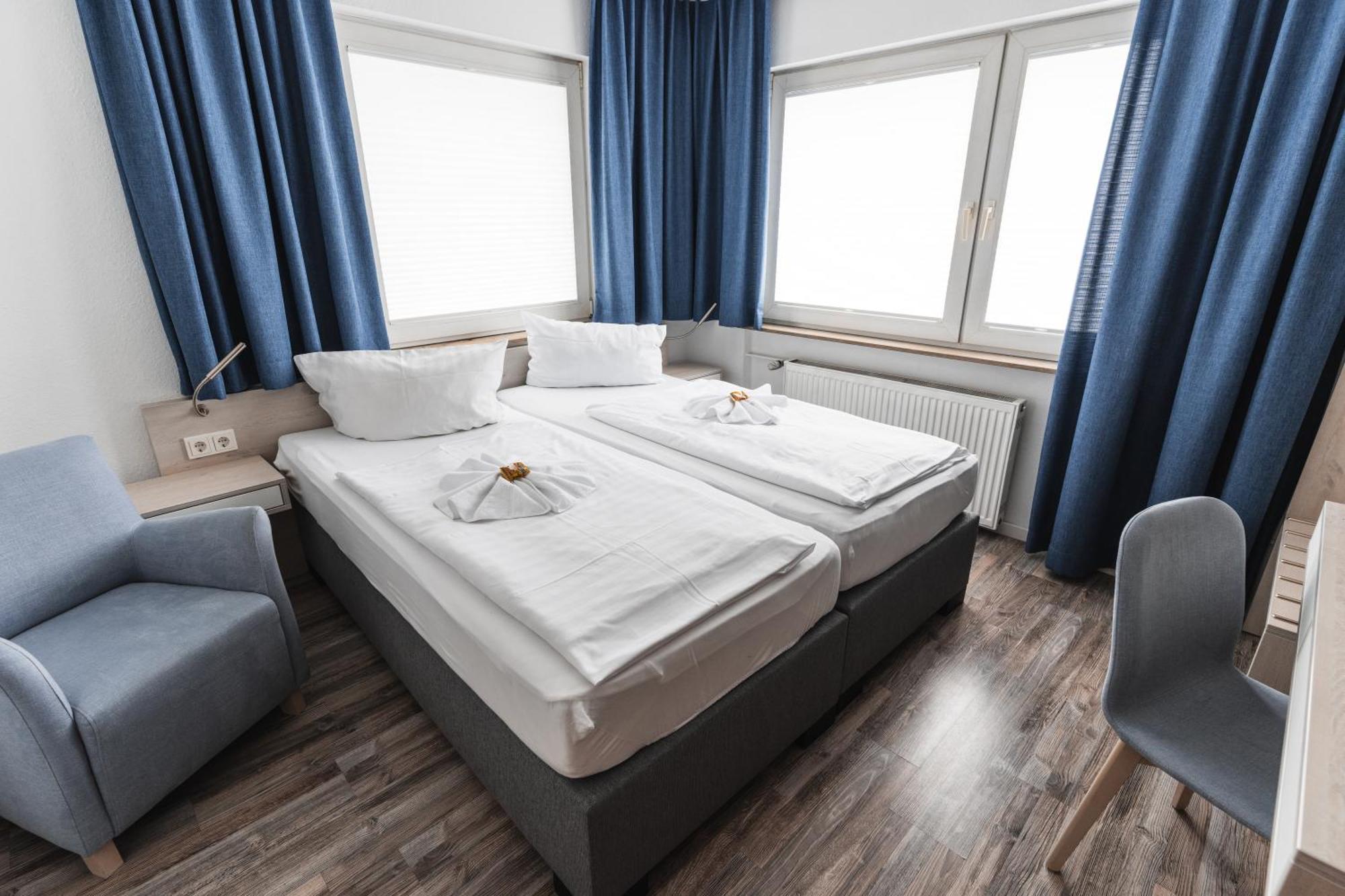 Hotel Apartments Restaurant Cala Luna Marburg Εξωτερικό φωτογραφία